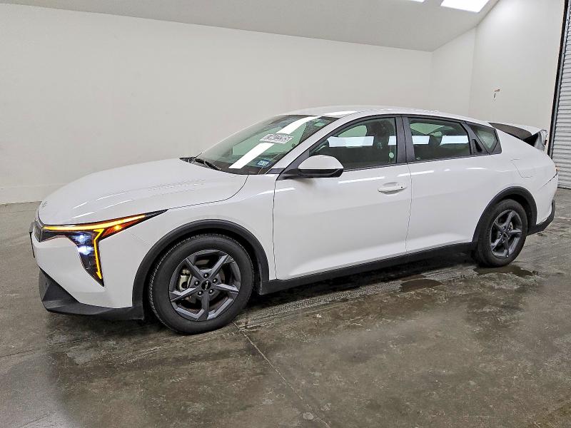 KIA K4 2025 with VIN 3KPFT4DE8SE034132 - Photo from auction