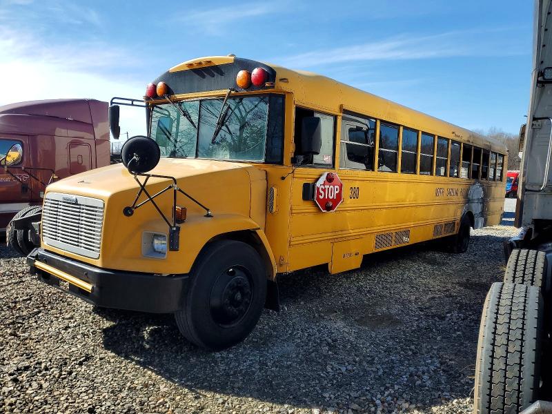 Photo 2 from auction – 2002 FREIGHTLINER CHASSIS with VIN 4UZAAXAK32CK41333