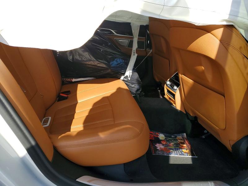 Photo 10 from auction – 2018 BMW 740 XI with VIN WBA7E4C55JGV23874