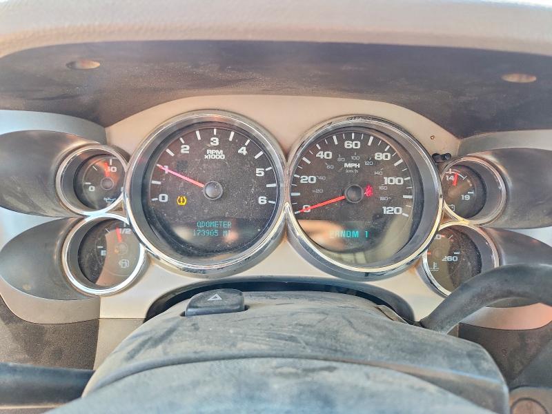 Photo 9 from auction – 2013 GMC SIERRA with VIN 1GT12ZCG5DF134176