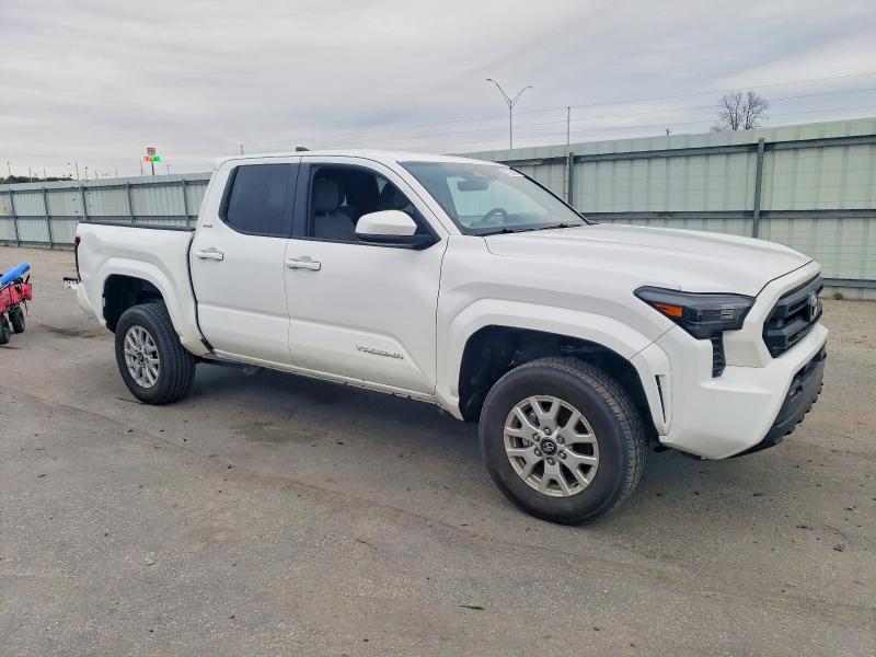 Photo 4 from auction – 2024 TOYOTA TACOMA with VIN 3TMKB5FN2RM020196