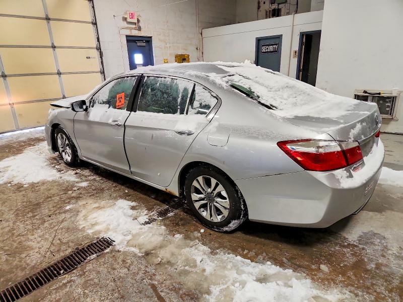 Photo 2 from auction – 2014 HONDA ACCORD with VIN 1HGCR2F31EA023855