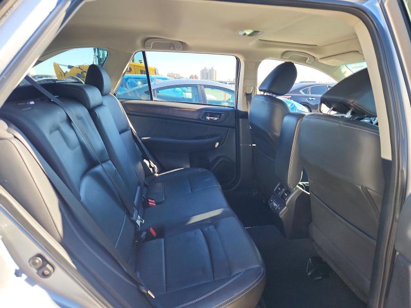 Photo 10 from auction – 2018 SUBARU OUTBACK 2. with VIN 4S4BSANC6J3300956