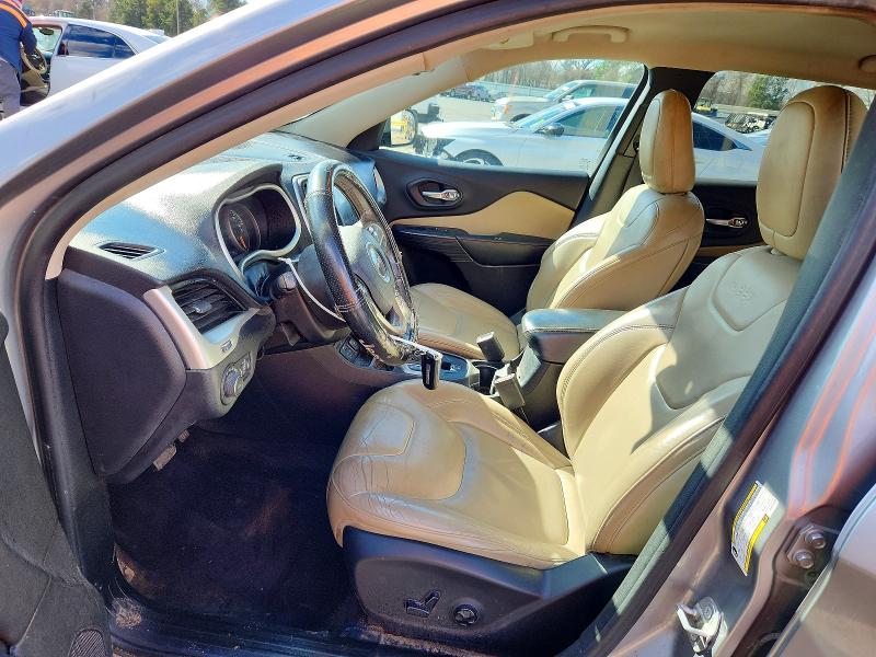 Фото 7 с аукциона – 2017 JEEP CHEROKEE с VIN 1C4PJLDB2HW540046
