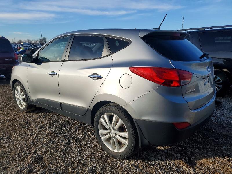 Photo 2 from auction – 2011 HYUNDAI TUCSON GLS with VIN KM8JUCAC2BU295452