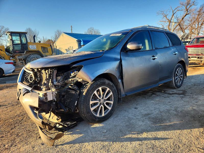 NISS PATHFINDER 2015 with VIN 5N1AR2MM1FC671554 - Photo from auction