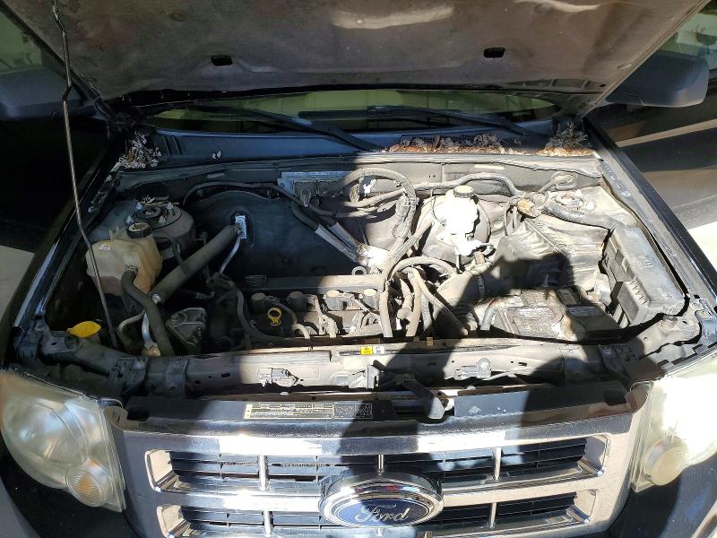 Photo 12 from auction – 2009 FORD ESCAPE XLS with VIN 1FMCU02739KC46811