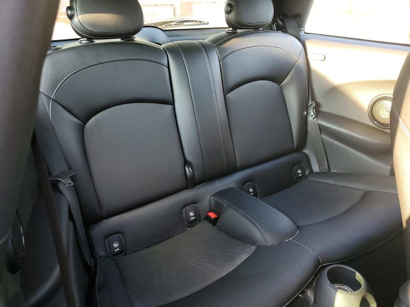 Photo 10 from auction – 2016 MINI COOPER with VIN WMWXP5C51G2D13135