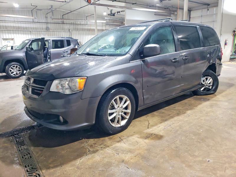 DODGE GRAND CARA 2018 with VIN 2C4RDGCGXJR264301 - Photo from auction