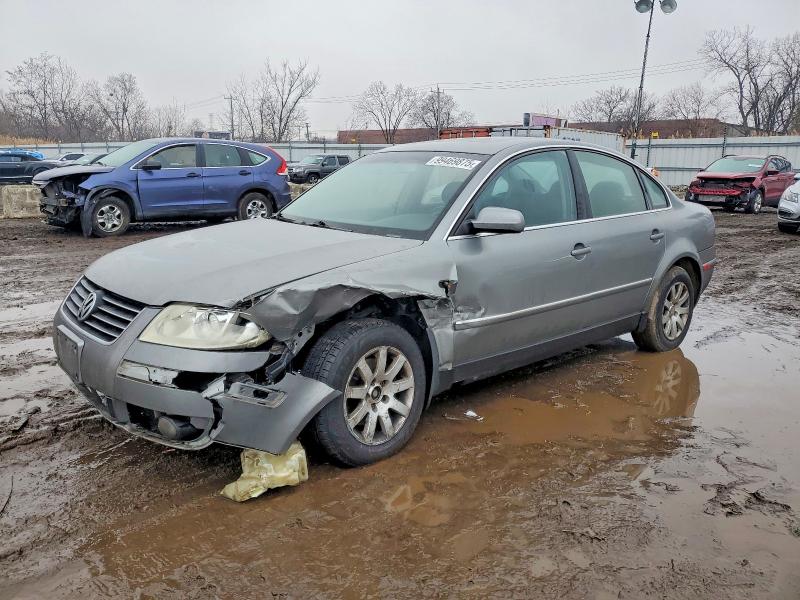 VOLKSWAGEN PASSAT 2003 with VIN WVWPD63B53P055106 - Photo from auction