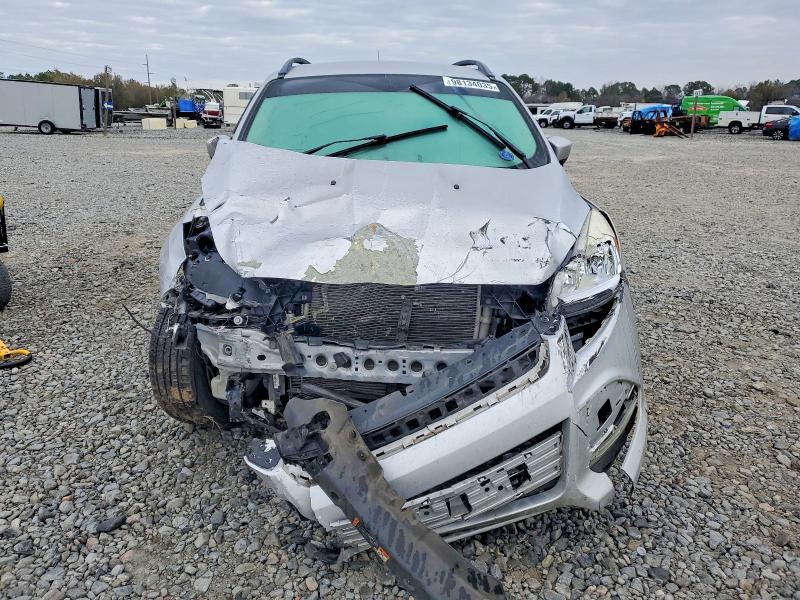 Photo 5 from auction – 2016 FORD ESCAPE SE with VIN 1FMCU0GX8GUA02999