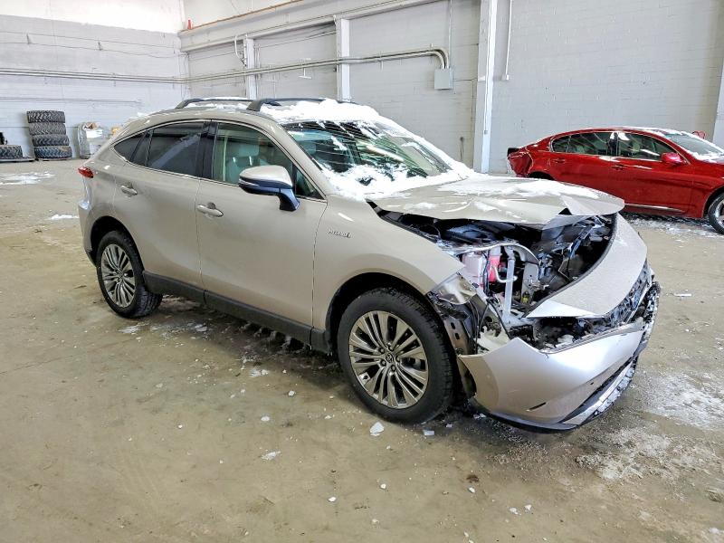 Photo 4 from auction – 2021 TOYOTA VENZA LE with VIN JTEAAAAHXMJ077045