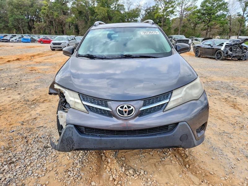 Photo 5 from auction – 2014 TOYOTA RAV4 LE with VIN JTMZFREVXEJ022734