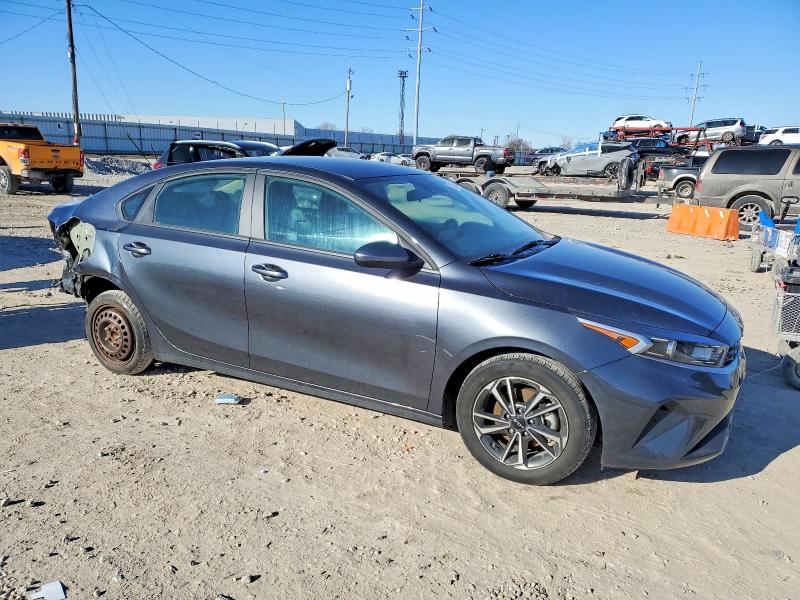 Photo 4 from auction – 2023 KIA FORTE LX with VIN 3KPF24AD8PE628872