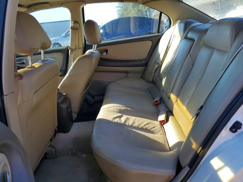 Photo 10 from auction – 2000 NISSAN MAXIMA GLE with VIN JN1CA31D4YT739978