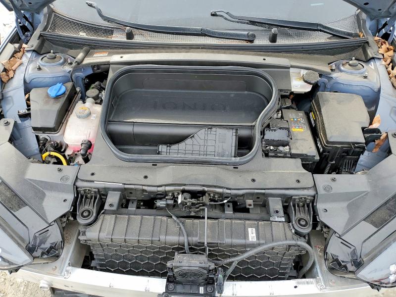 Photo 11 from auction – 2023 HYUNDAI IONIQ 6 with VIN KMHM54AA6PA034901