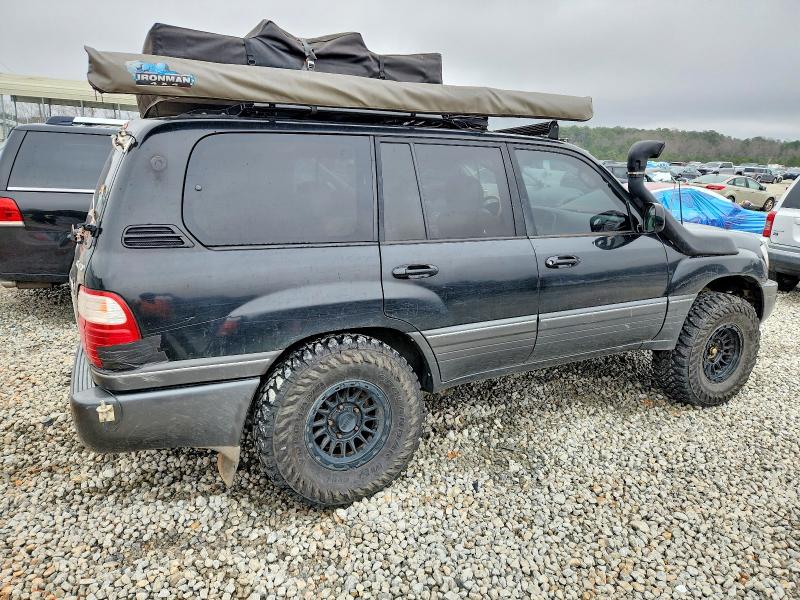 Photo 3 from auction – 2004 LEXUS LX 470 with VIN JTJHT00W643535592