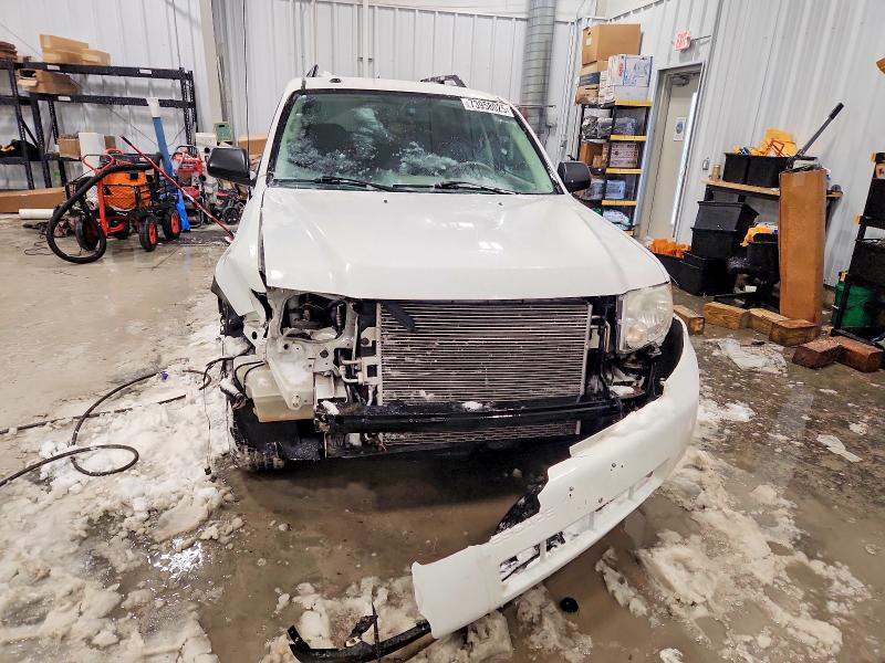 Zdjęcie 5 z aukcji – 2009 FORD ESCAPE XLT z VIN 1FMCU93G69KC80695