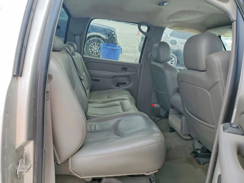 Photo 10 from auction – 2005 CHEVROLET SILVERADO with VIN 2GCEK13T051389388