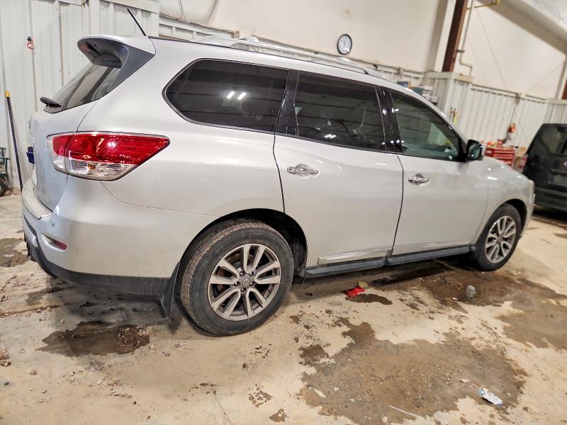 Photo 3 from auction – 2016 NISS PATHFINDER with VIN 5N1AR2MN0GC623781