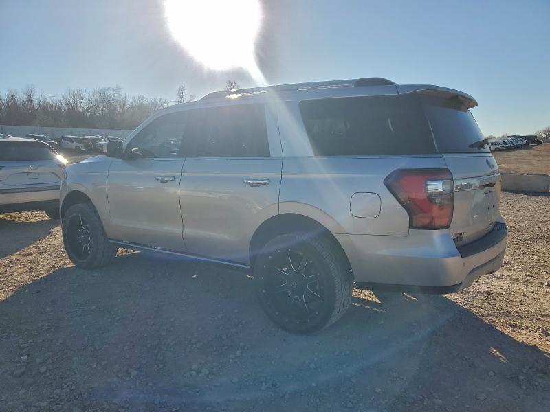 Photo 2 from auction – 2018 FORD EXPEDITION with VIN 1FMJU1KT3JEA25111