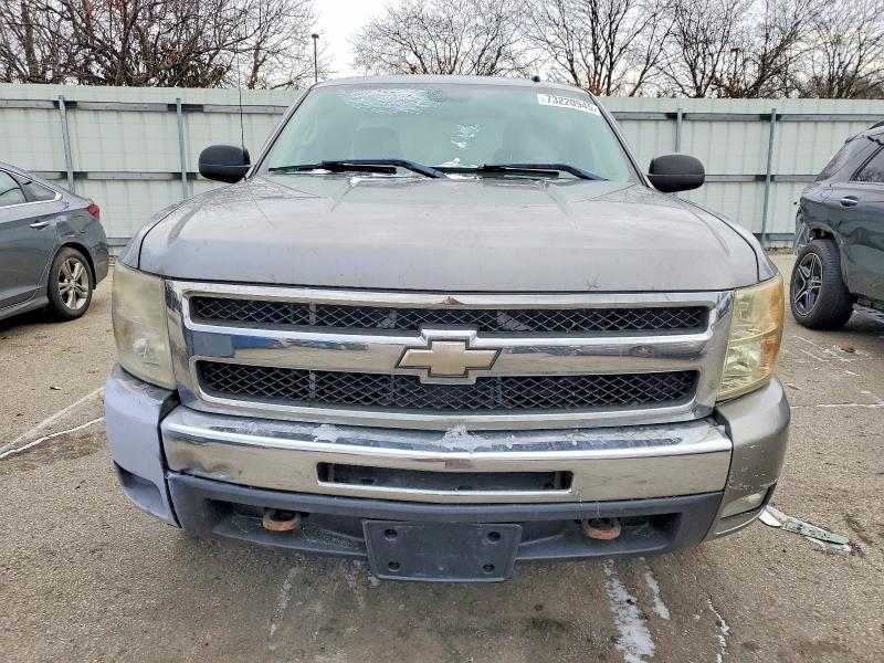 Photo 5 from auction – 2009 CHEVROLET SILVERADO with VIN 2GCEK290X91111963
