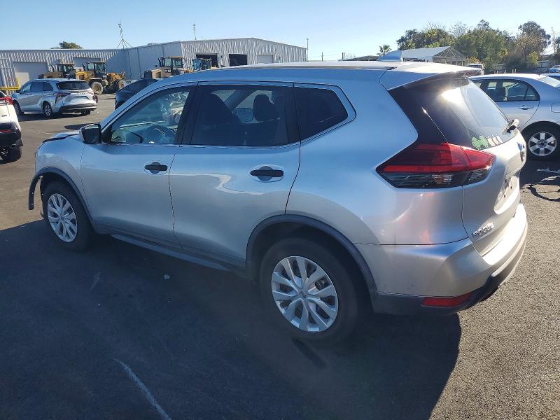 Photo 2 from auction – 2017 NISSAN ROGUE S with VIN KNMAT2MV6HP515438