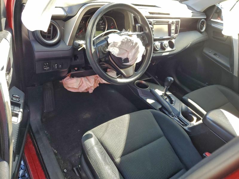 Photo 8 from auction – 2015 TOYOTA RAV4 LE with VIN JTMZFREV2FJ038802
