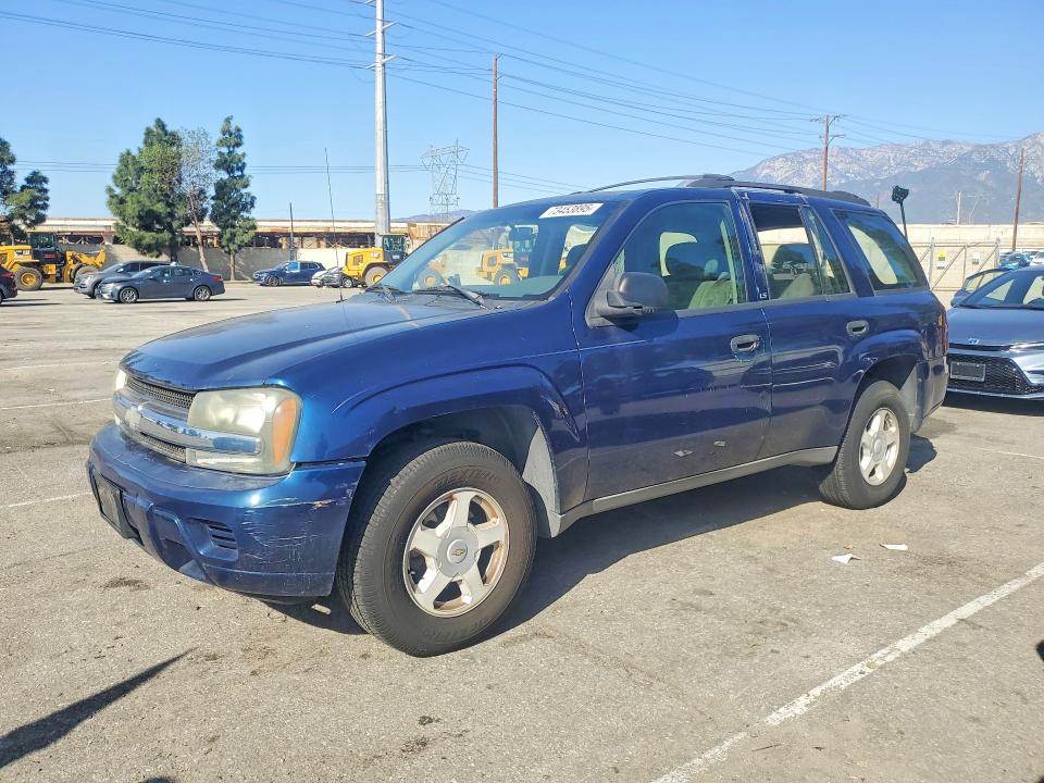 CHEVROLET TRAILBLAZE 2002 with VIN 1GNDS13S222493144 - Photo from auction