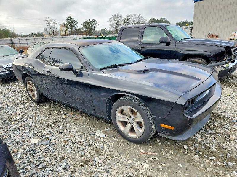 Photo 4 from auction – 2010 DODGE CHALLENGER with VIN 2B3CJ4DV1AH322104