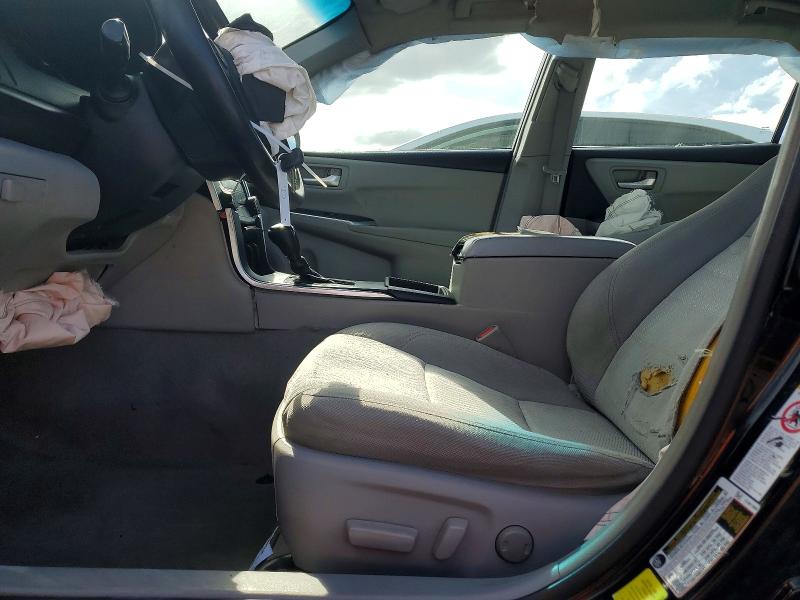 Photo 7 from auction – 2016 TOYOTA CAMRY LE with VIN 4T4BF1FK7GR574525