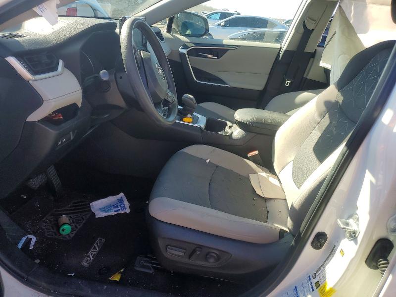 Photo 7 from auction – 2022 TOYOTA RAV4 with VIN 2T3P1RFV9NC272280