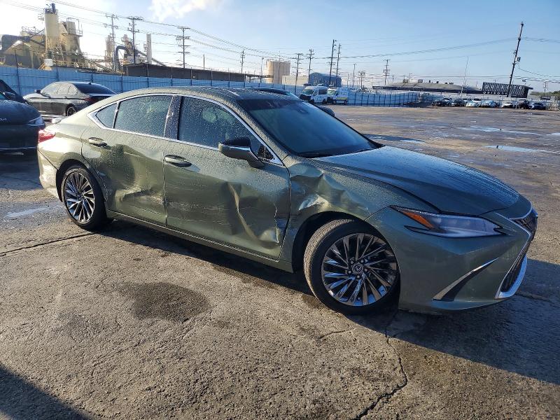 Photo 4 from auction – 2025 LEXUS ES with VIN 58AEA1C19SU064826