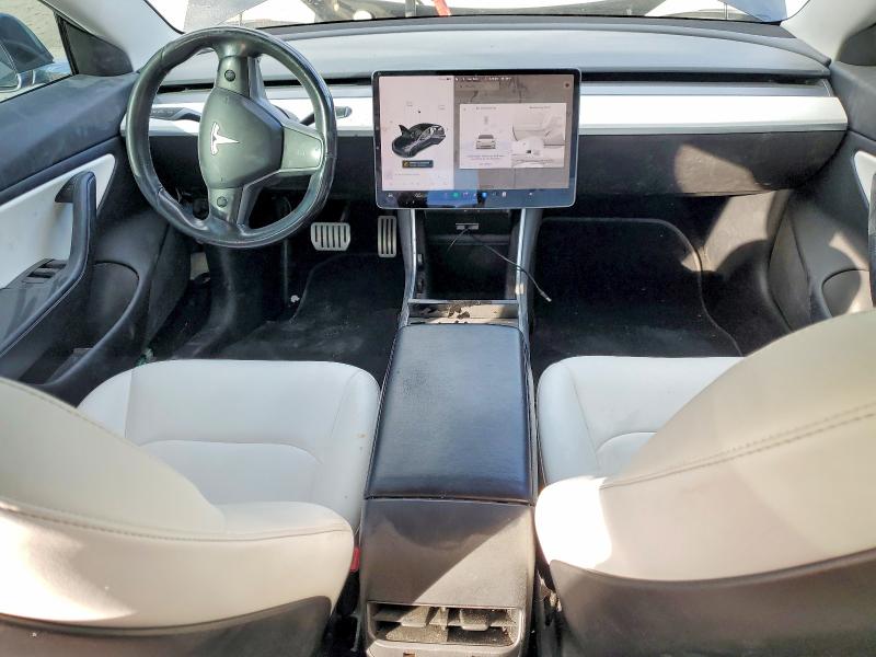 Photo 8 from auction – 2018 TESLA MODEL 3 with VIN 5YJ3E1EBXJF074379