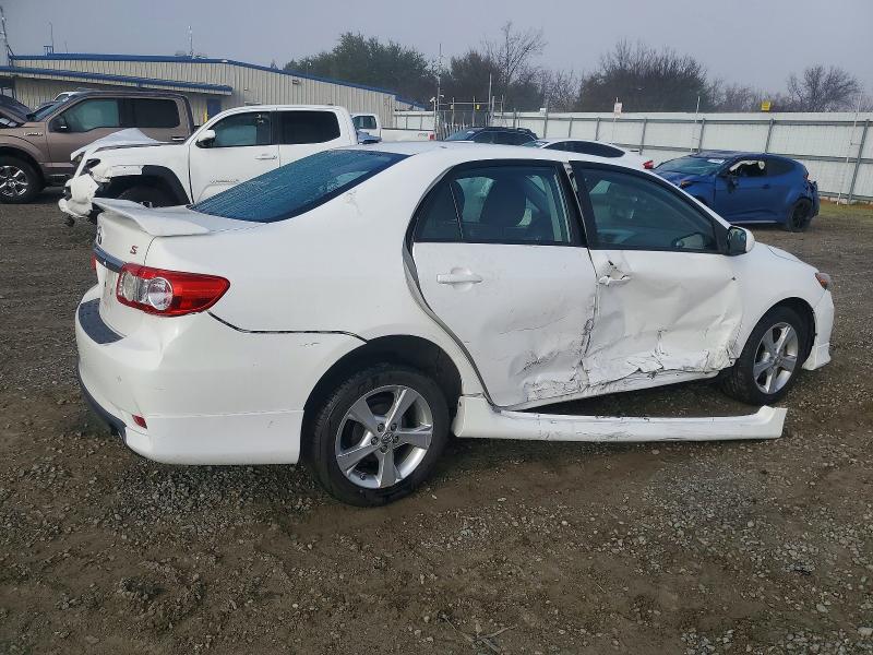 Photo 3 from auction – 2011 TOYOTA COROLLA BA with VIN 2T1BU4EE5BC737616