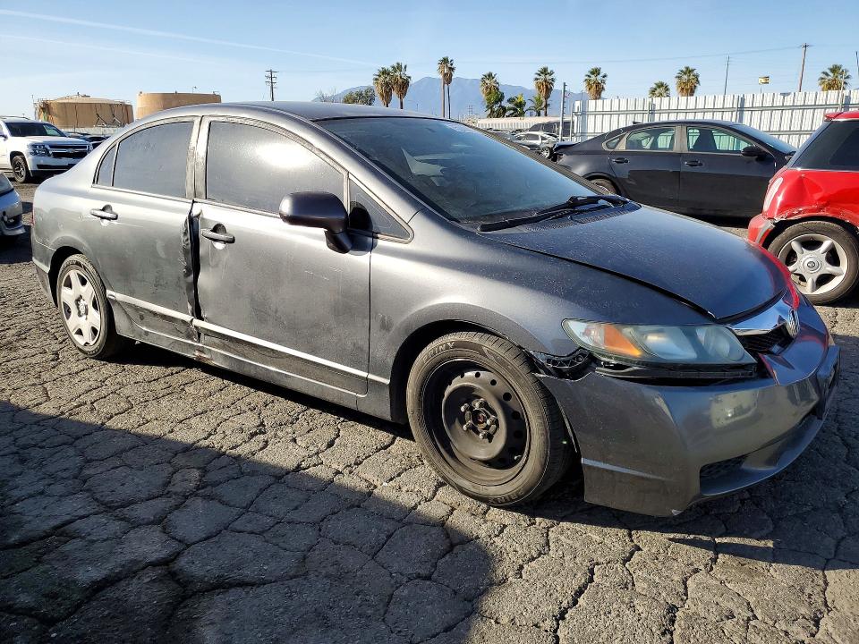 Photo 4 from auction – 2011 HONDA CIVIC with VIN 2HGFA1F54BH301581