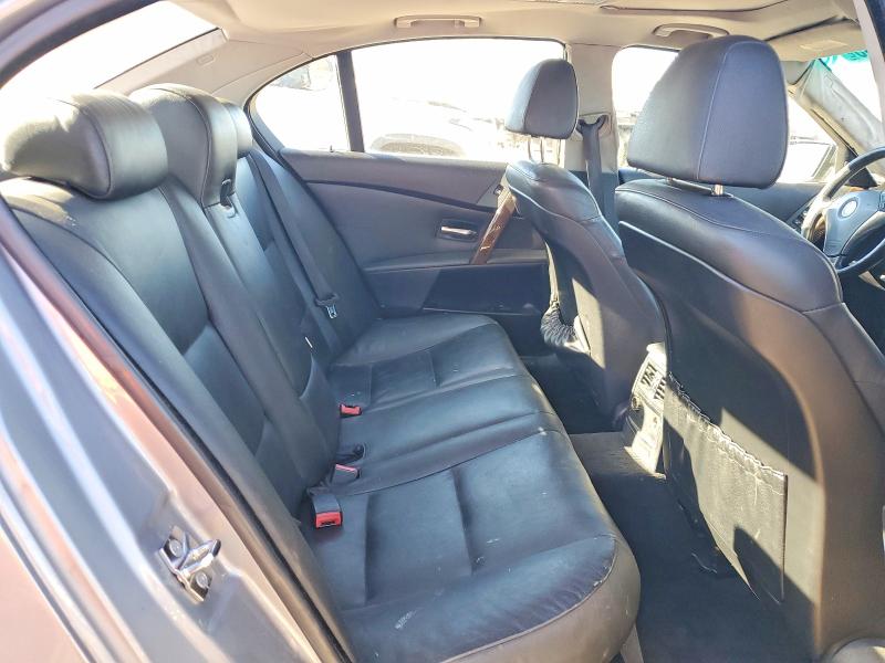 Photo 10 from auction – 2004 BMW 545 with VIN WBANB33504B112717