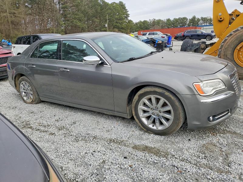 Photo 4 from auction – 2012 CHRYSLER 300 LIMITE with VIN 2C3CCACG3CH223429
