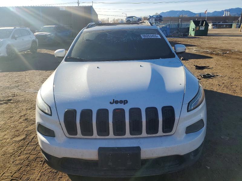 Photo 5 from auction – 2017 JEEP CHEROKEE L with VIN 1C4PJMDB0HW614845
