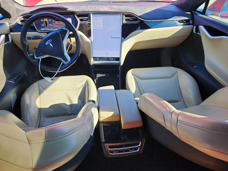 Photo 8 from auction – 2015 TESLA MODEL S with VIN 5YJSA1E28FF105143