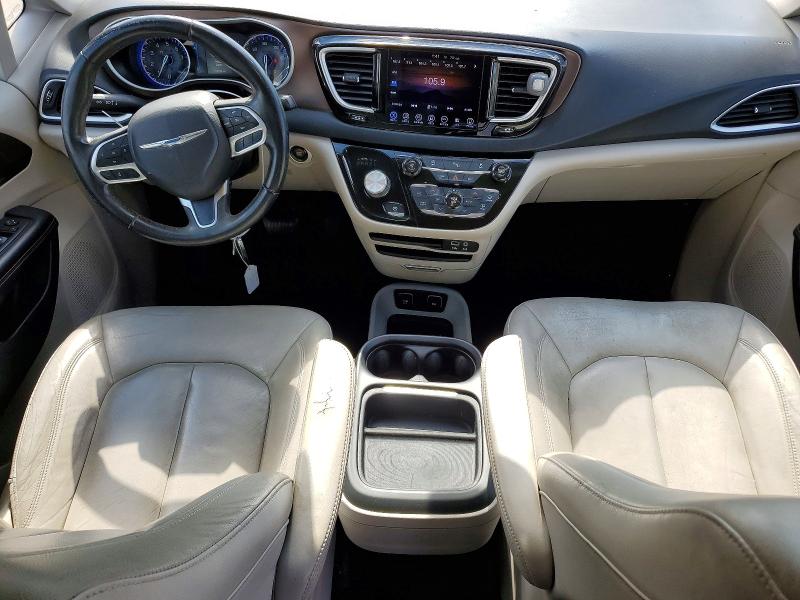 Photo 8 from auction – 2017 CHRYSLER PACIFICA T with VIN 2C4RC1BG3HR803577