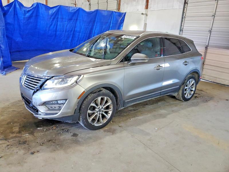 LINCOLN MKC SELECT 2016 with VIN 5LMCJ2C95GUJ03104 - Photo from auction