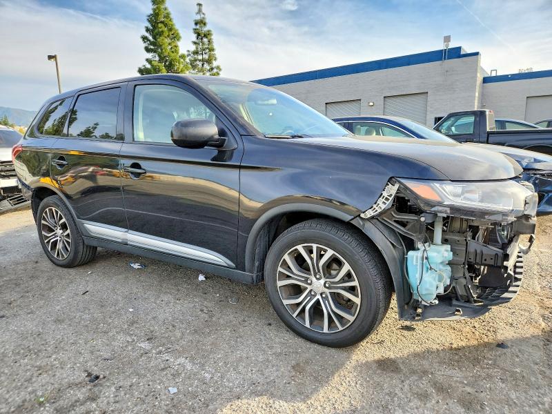 Photo 4 from auction – 2018 MITSUBISHI OUTLANDER with VIN JA4AD2A31JJ003976