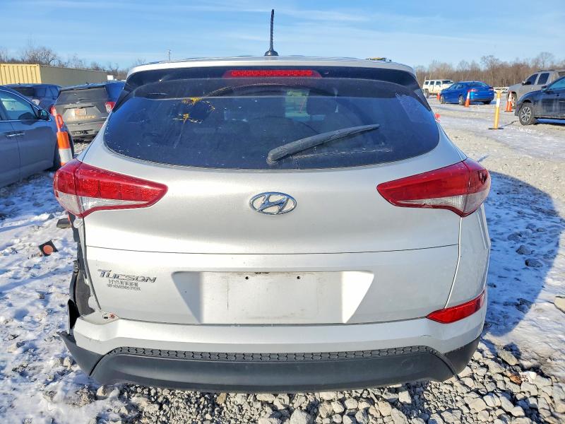 Photo 6 from auction – 2016 HYUNDAI TUCSON SE with VIN KM8J23A49GU238462
