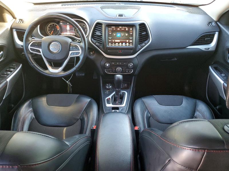 Photo 8 from auction – 2017 JEEP CHEROKEE T with VIN 1C4PJMBS8HW659034