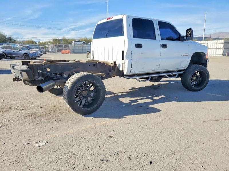 Photo 3 from auction – 2001 CHEVROLET SILVERADO with VIN 1GCHK23141F207518
