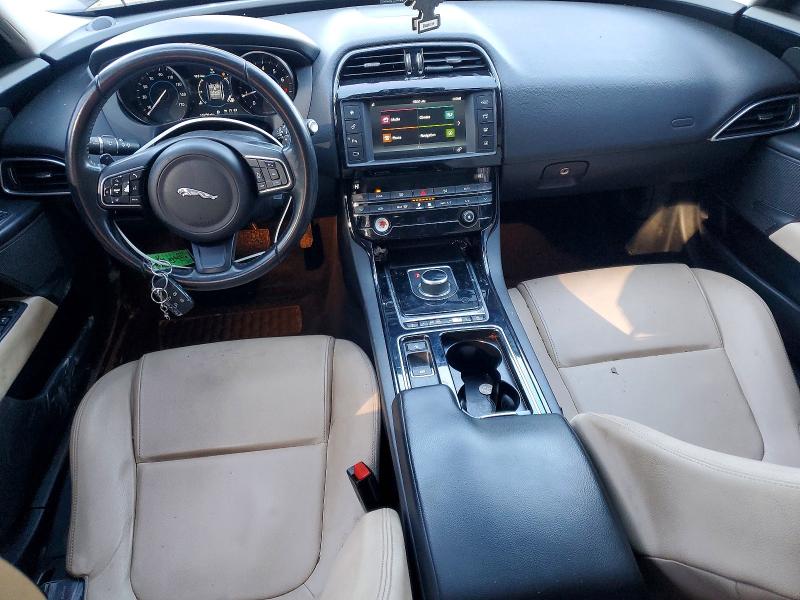 Фото 8 с аукциона – 2018 JAGUAR XE PREMIUM с VIN SAJAD4FX7JCP38402