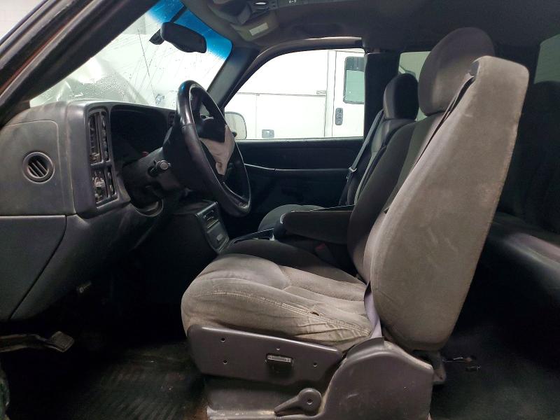 Photo 7 from auction – 2002 CHEVROLET SILVERADO with VIN 2GCEK19T221377309