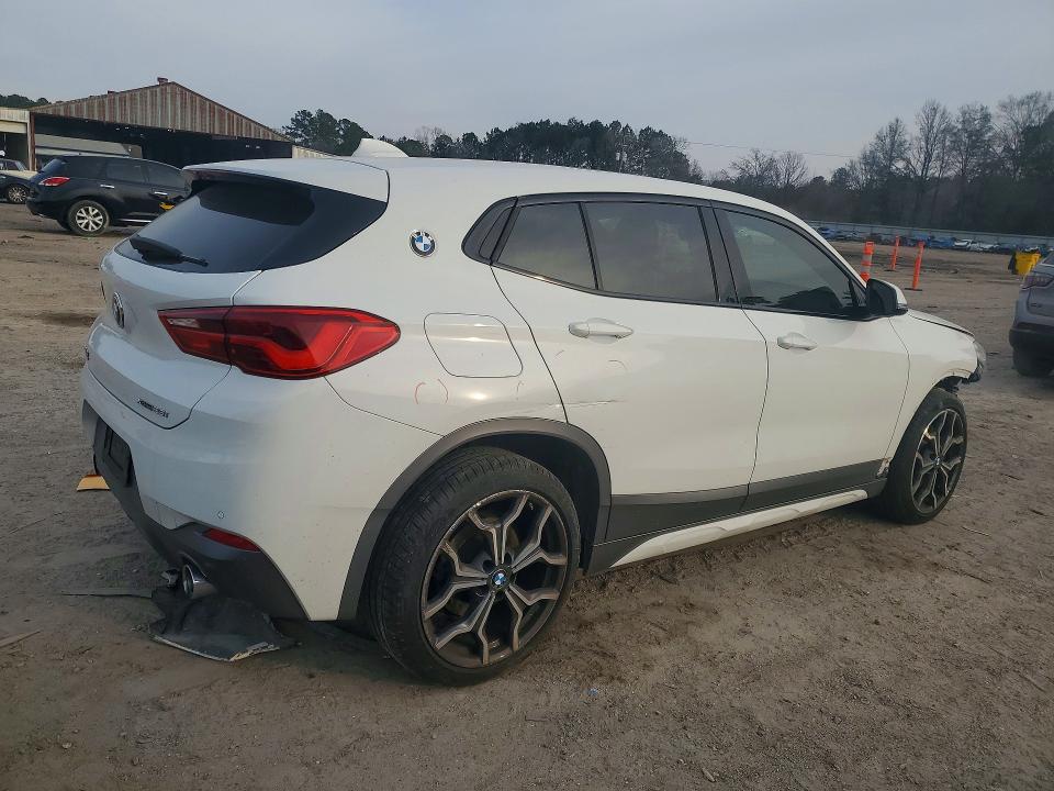 Photo 3 from auction – 2018 BMW X2 XDRIVE2 with VIN WBXYJ5C31JEF77231
