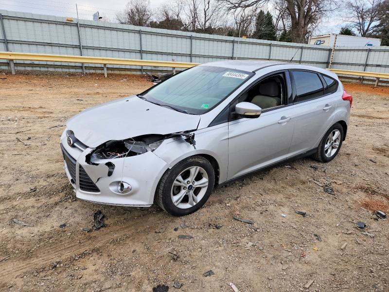 FORD FOCUS SE 2014 with VIN 1FADP3K26EL319413 - Photo from auction